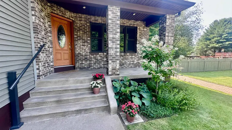 101 Dandelion, Marquette, MI 49855 - #2