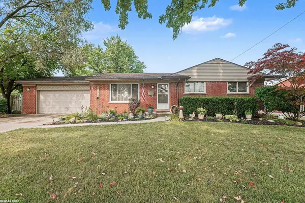31015 Palomino, Warren, MI 48093