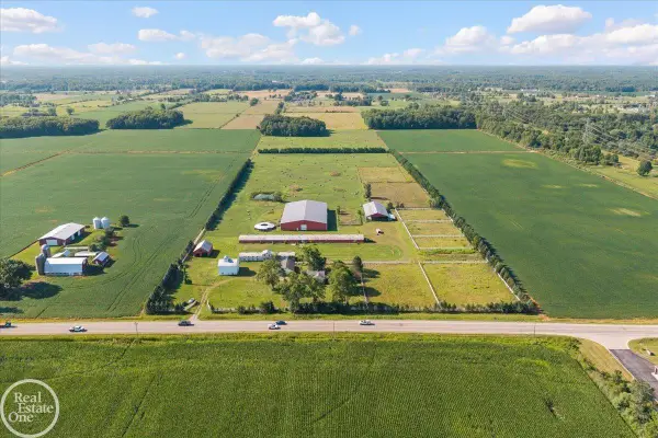 6277 Fred W Moore, East China, MI 48054