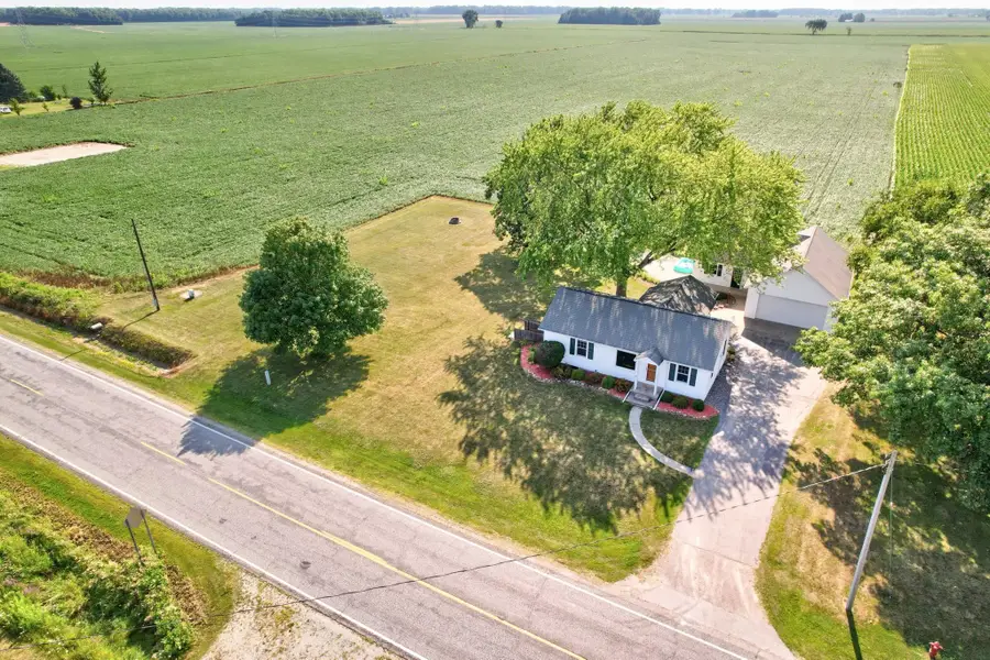 1670 S Portsmouth, Saginaw, MI 48601 - #2