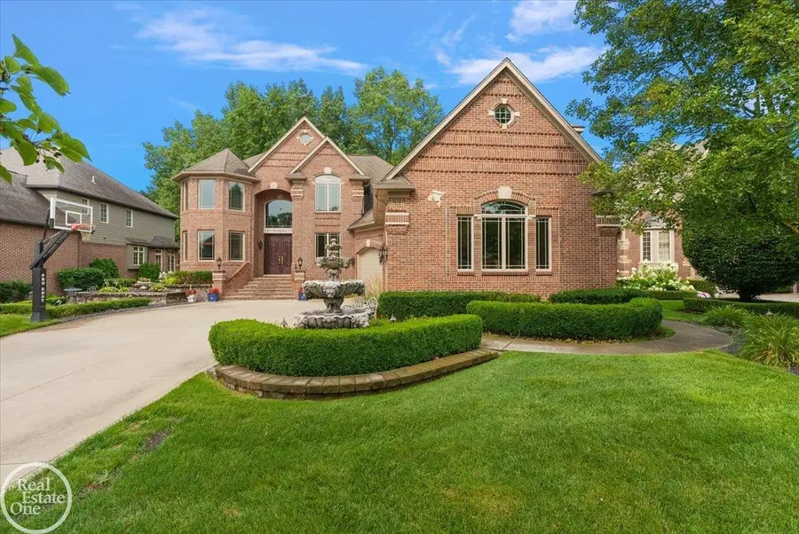 57177 Covington, Washington Township, MI 48094 - #2