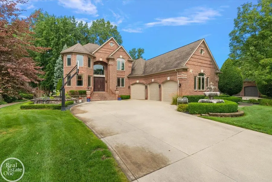 57177 Covington, Washington Township, MI 48094 - #3