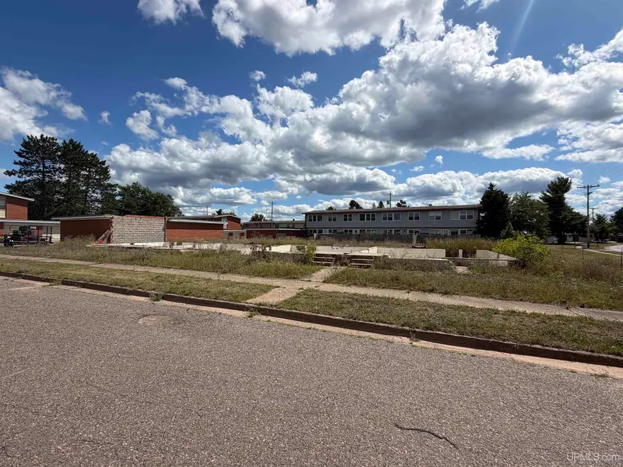 500 Invader, Gwinn, MI 49841 - #3