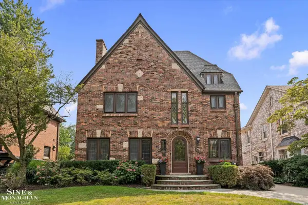 119 Moran, Grosse Pointe Farms, MI 48236