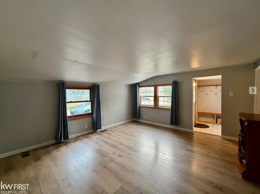 3049 Egleston, Flint, MI 48506 - #3