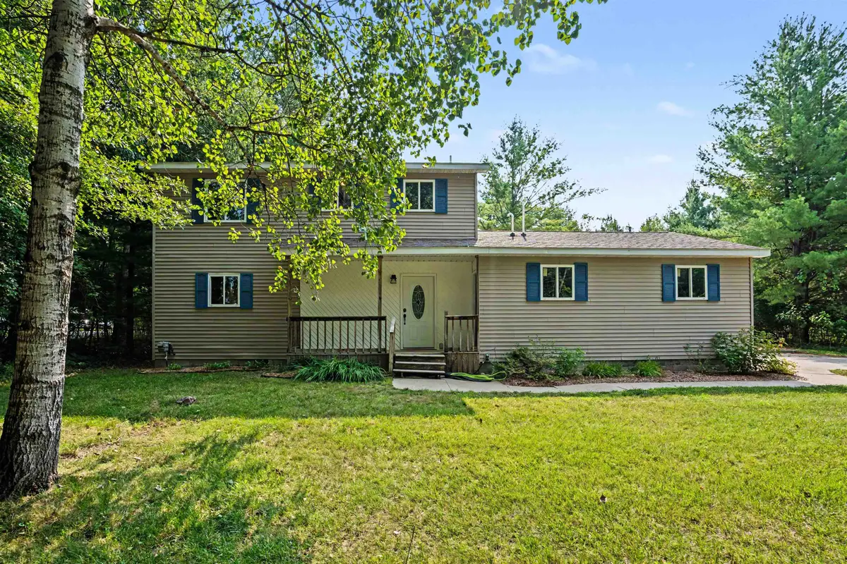 2638 N 5 Mile, Midland, MI 48642 - #1
