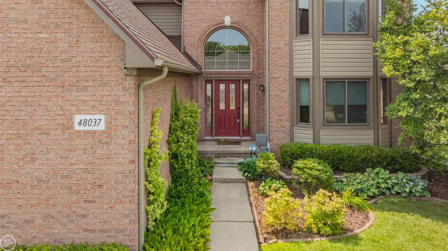 48037 Lafayette, Macomb, MI 48044 - #2