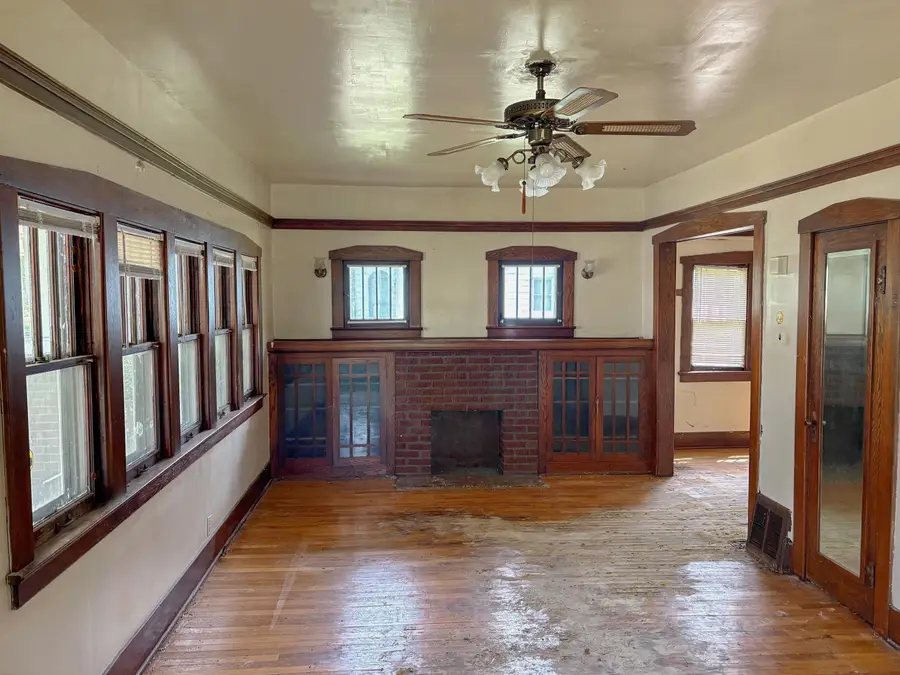 334 E Baltimore, Flint, MI 48505 - #3