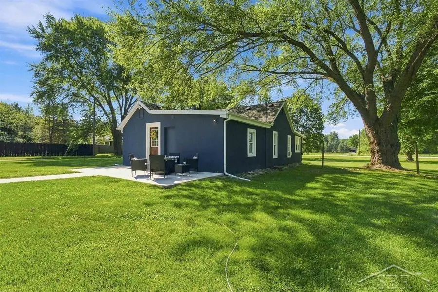 3233 E Gordonville, Midland, MI 48640 - #3
