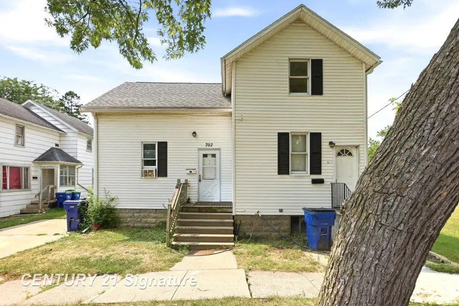 702 S Warner, Bay City, MI 48706 - #3