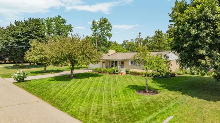 52720 Pappy, Shelby, MI 48316 - #2