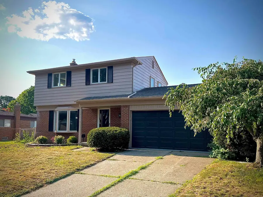 39192 Howell, Livonia, MI 48154 - #2