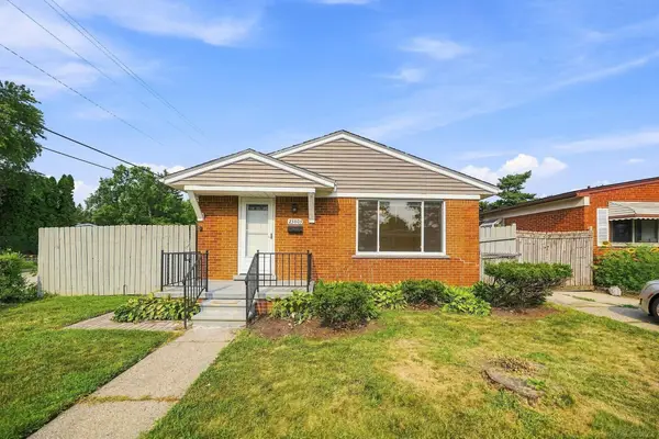 23803 Ada, Warren, MI 48091
