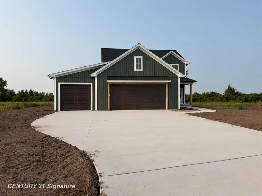 10589 Spring Meadow, Freeland, MI 48623 - #3