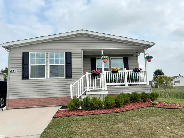 33414 Oak, Lenox, MI 48048