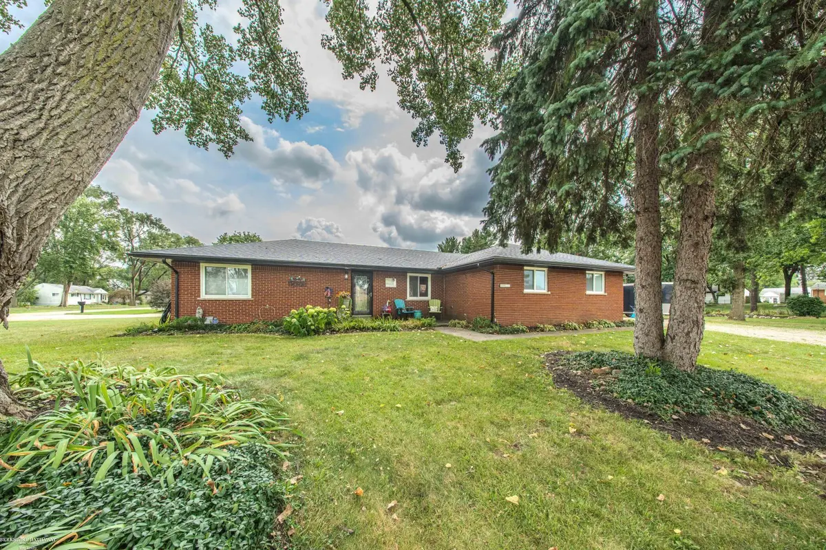 45997 Joseph, Shelby, MI 48317 - #1
