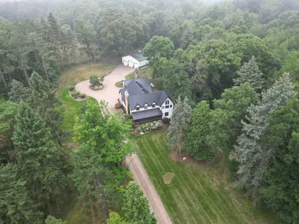 13138 White Lake, Fenton, MI 48430