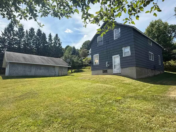 208 W First, Caspian, MI 49915