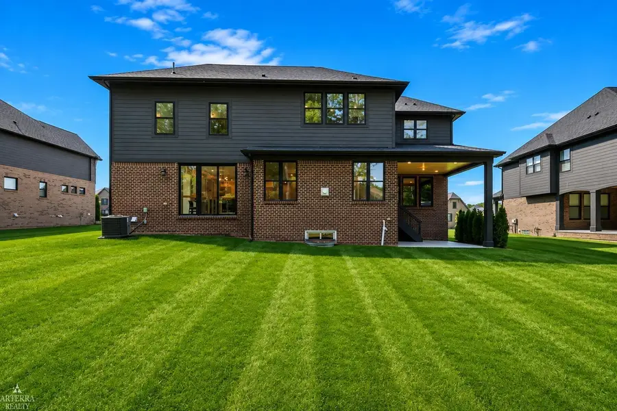 11891 Ovation, Shelby, MI 48315 - #2