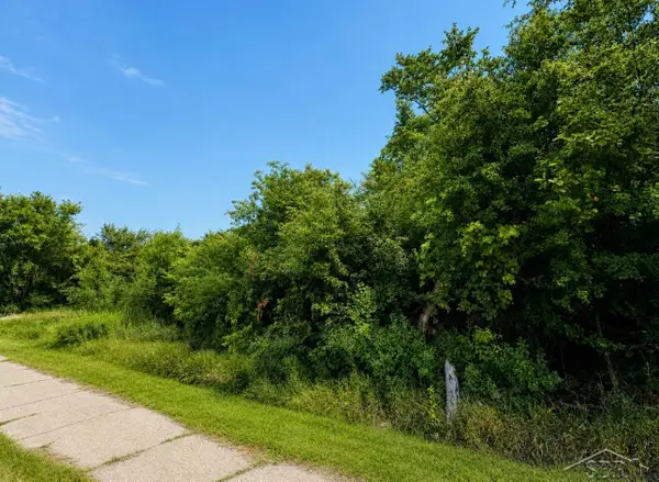 1838 S Warren, Saginaw, MI 48601