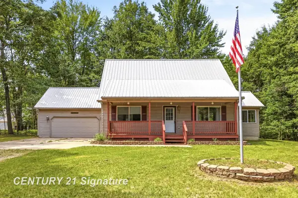 3270 Lake Of The Pines, Lake, MI 48632
