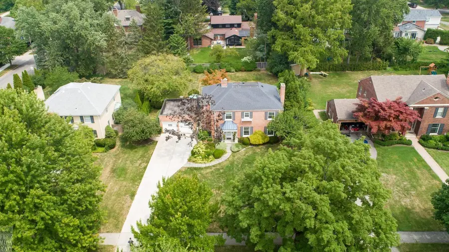 1024 Buckingham, Grosse Pointe Park, MI 48230 - #2