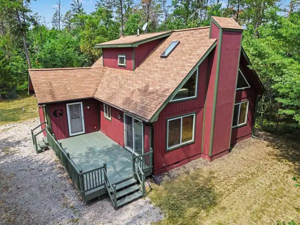 11404 Beaver Creek, Roscommon, MI 48653