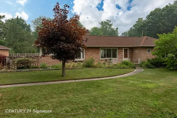 103 Lincoln, Bay City, MI 48706