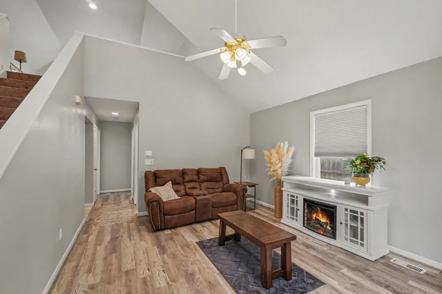 805 Leng, Bay City, MI 48706 - #3