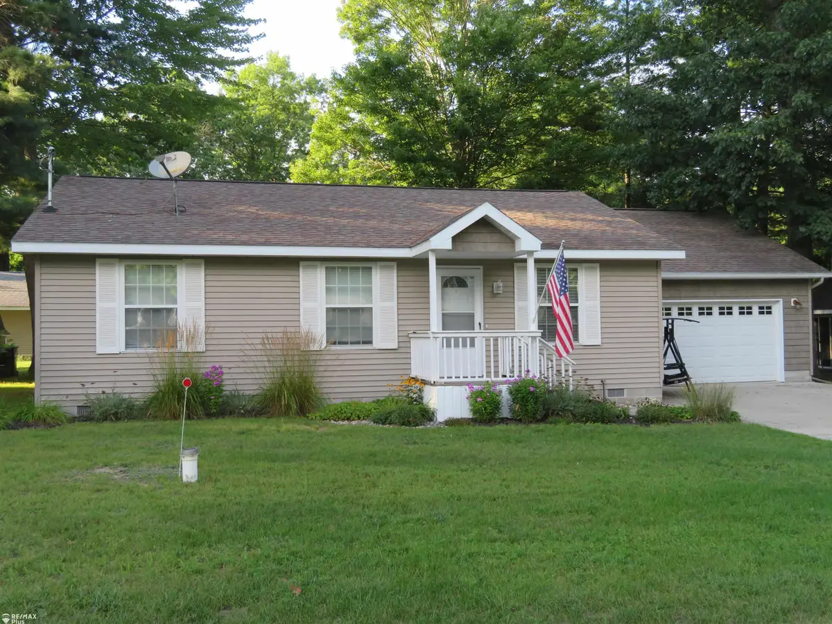 10369 W Higgins Lake, Roscommon, MI 48653 - #1