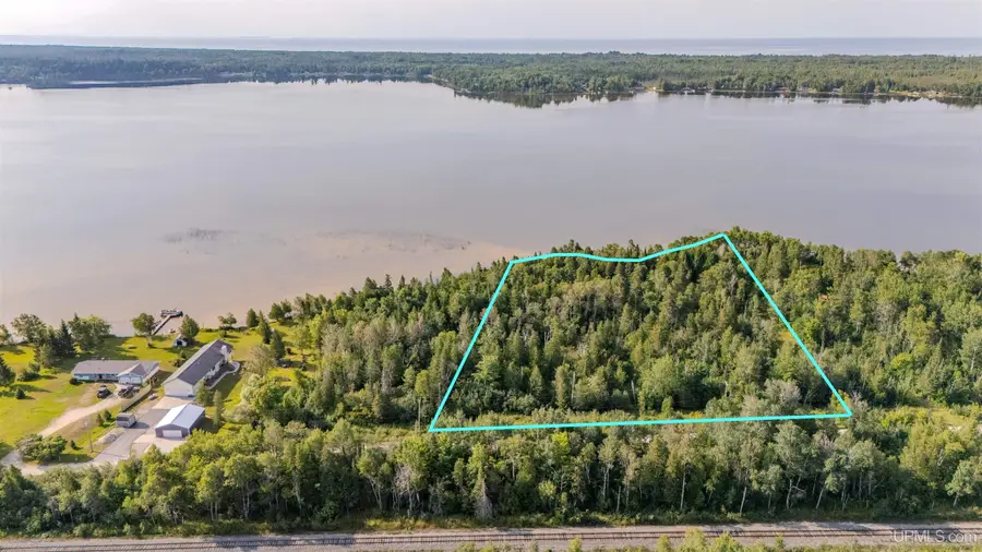 TBD W N Gulliver Lake, Gulliver, MI 49840 - #2