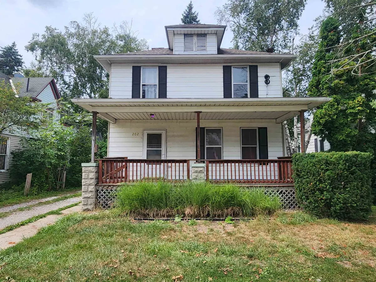 202 S Warner, Bay City, MI 48706 - #1