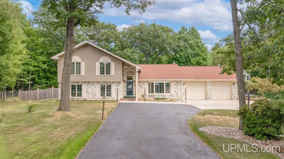 7535 N Lake Bluff 19.4, Gladstone, MI 49837 - #1
