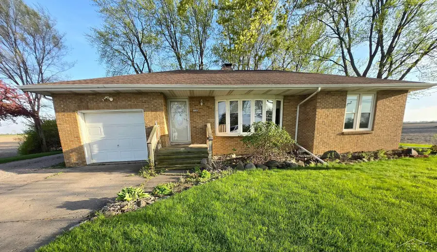 4860 E Washington, Saginaw, MI 48601 - #2