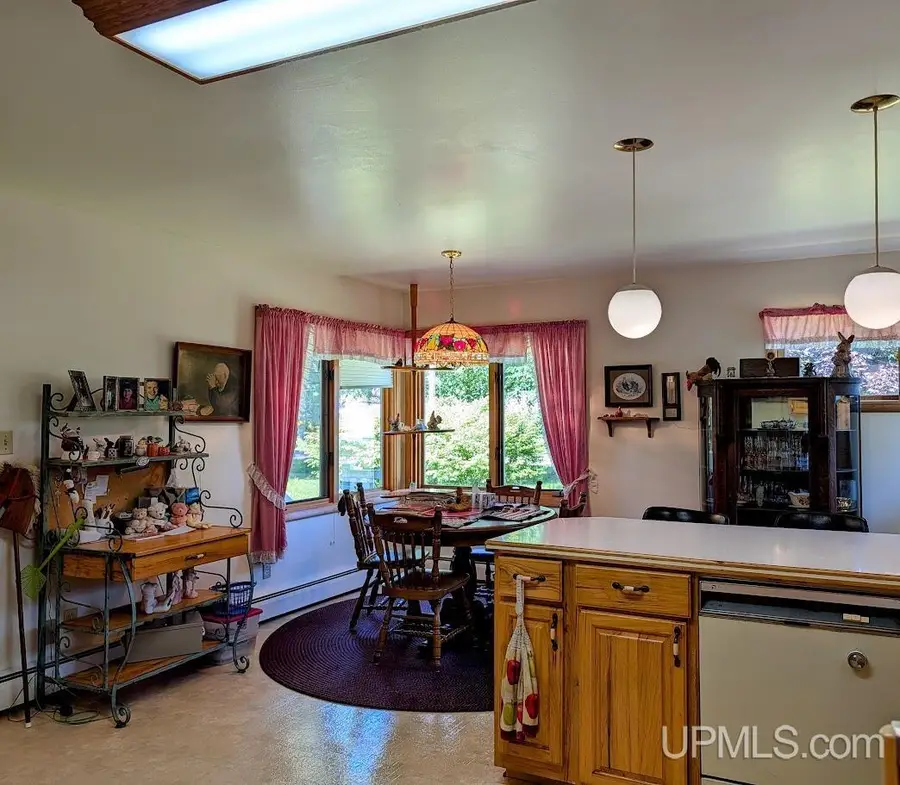 706 Scovia, Ontonagon, MI 49953 - #3