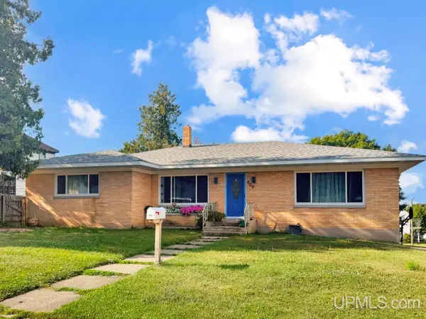 600 Court, Crystal Falls, MI 49920