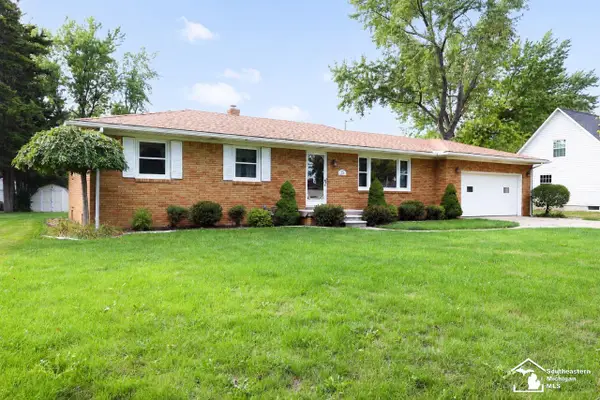 211 Bates, Monroe, MI 48162