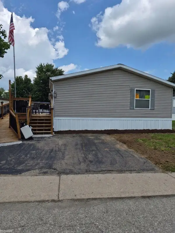 366 Diamond, Whitmore Lake, MI 48189