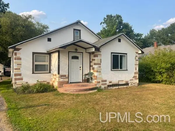 708 E Breitung, Kingsford, MI 49802