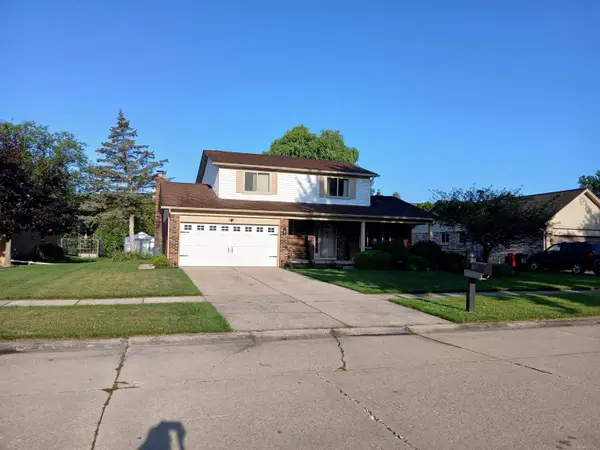 51569 Johns, Chesterfield, MI 48047