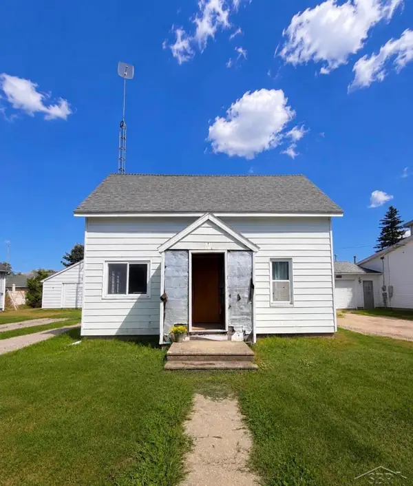 175 John, Kinde, MI 48445