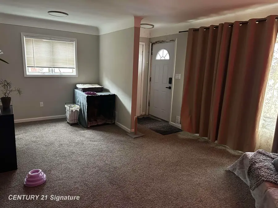 1814 Marlowe Dr, Flint, MI 48504 - #3