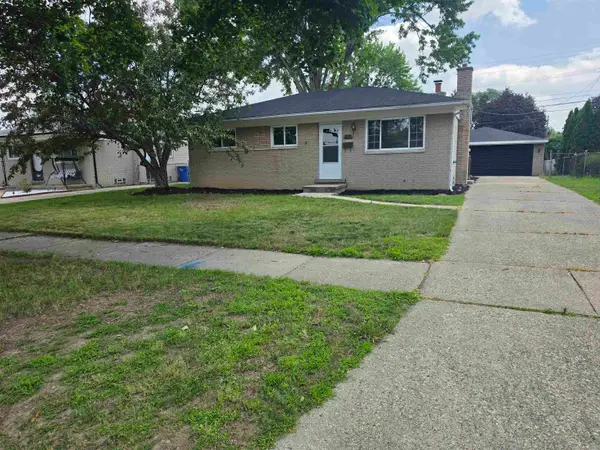 27442 Liberty, Warren, MI 48092