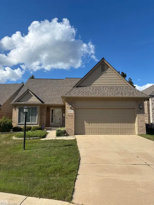 16371 Paint Creek, Macomb, MI 48042
