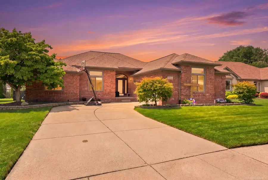 47641 Beacon Square, Macomb, MI 48044 - #2