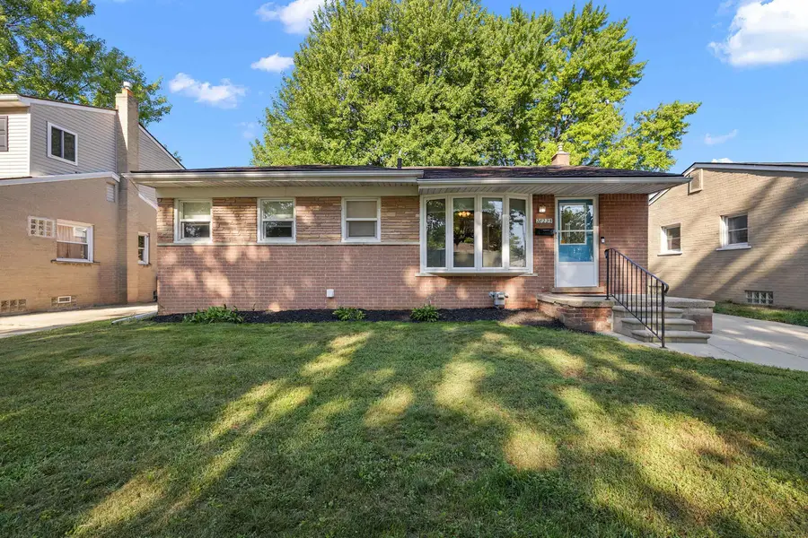 28225 Delton, Madison Heights, MI 48071 - #2