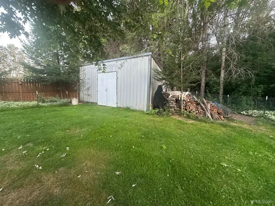 1601 Us Highway 2, Crystal Falls, MI 49920 - #3
