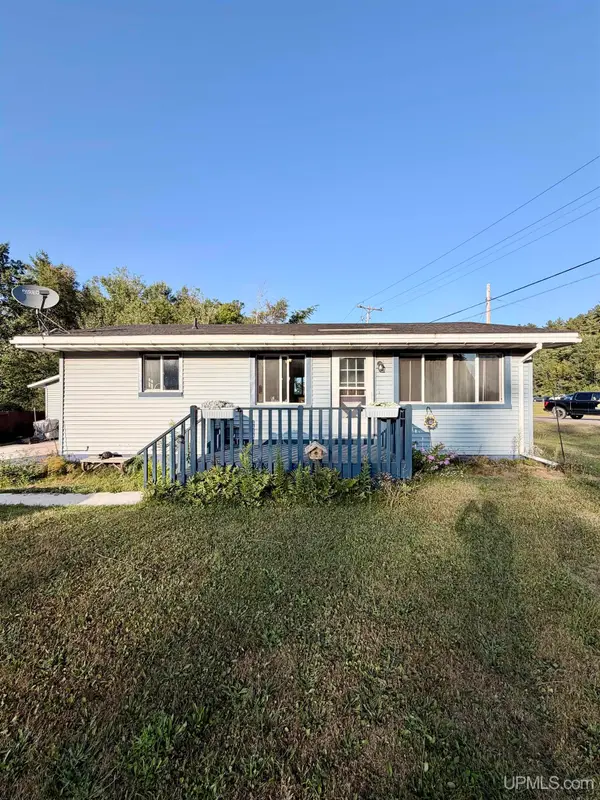 100 Chippewa, Negaunee, MI 49866
