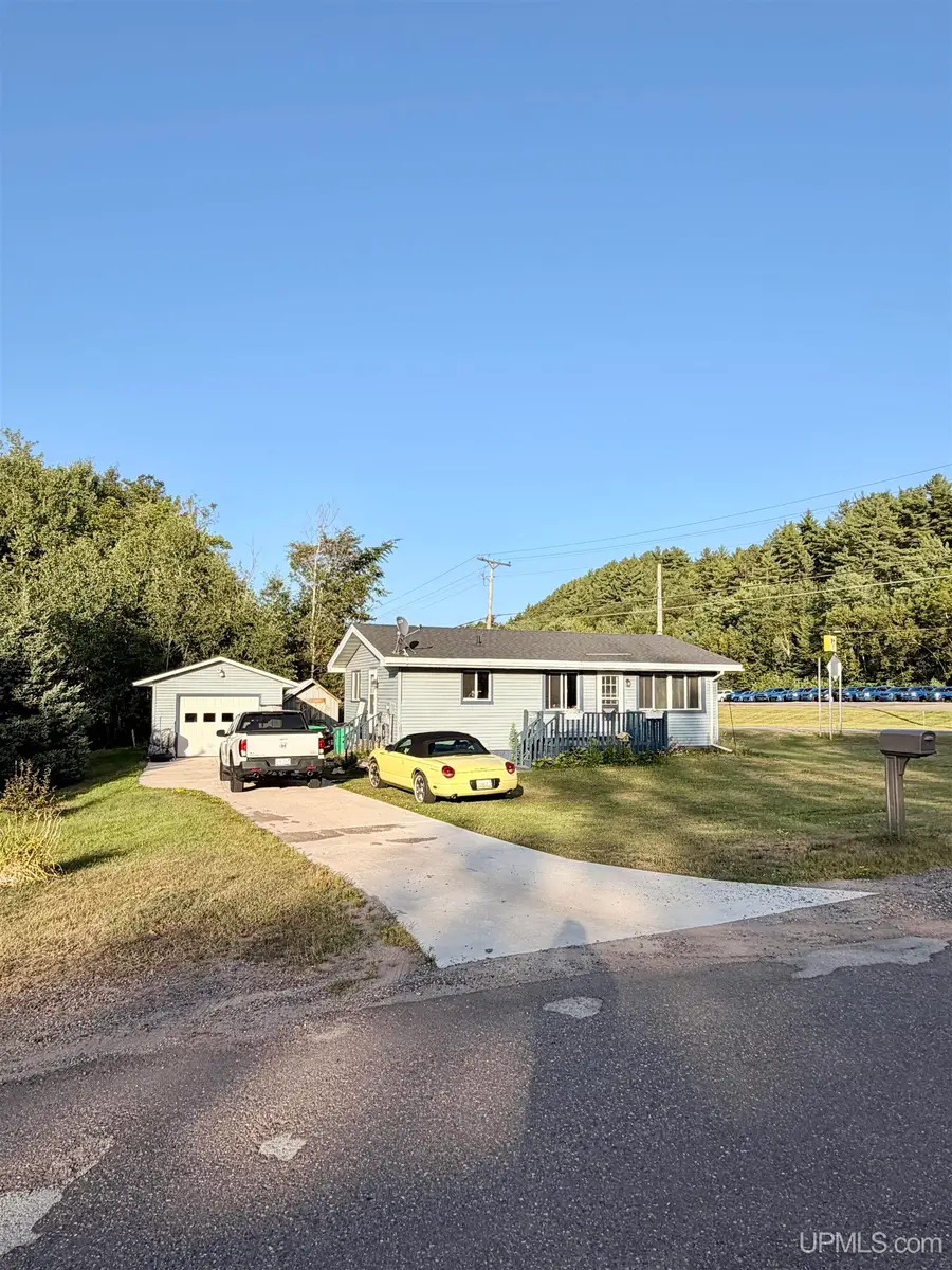 100 Chippewa, Negaunee, MI 49866 - #2
