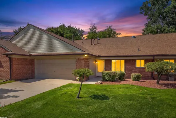 38551 Palm Meadow #15, Clinton Township, MI 48036